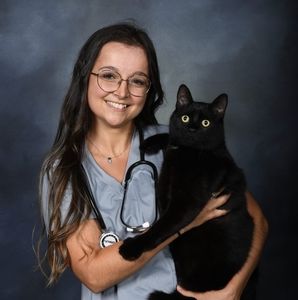 Meet your Posher, Manon